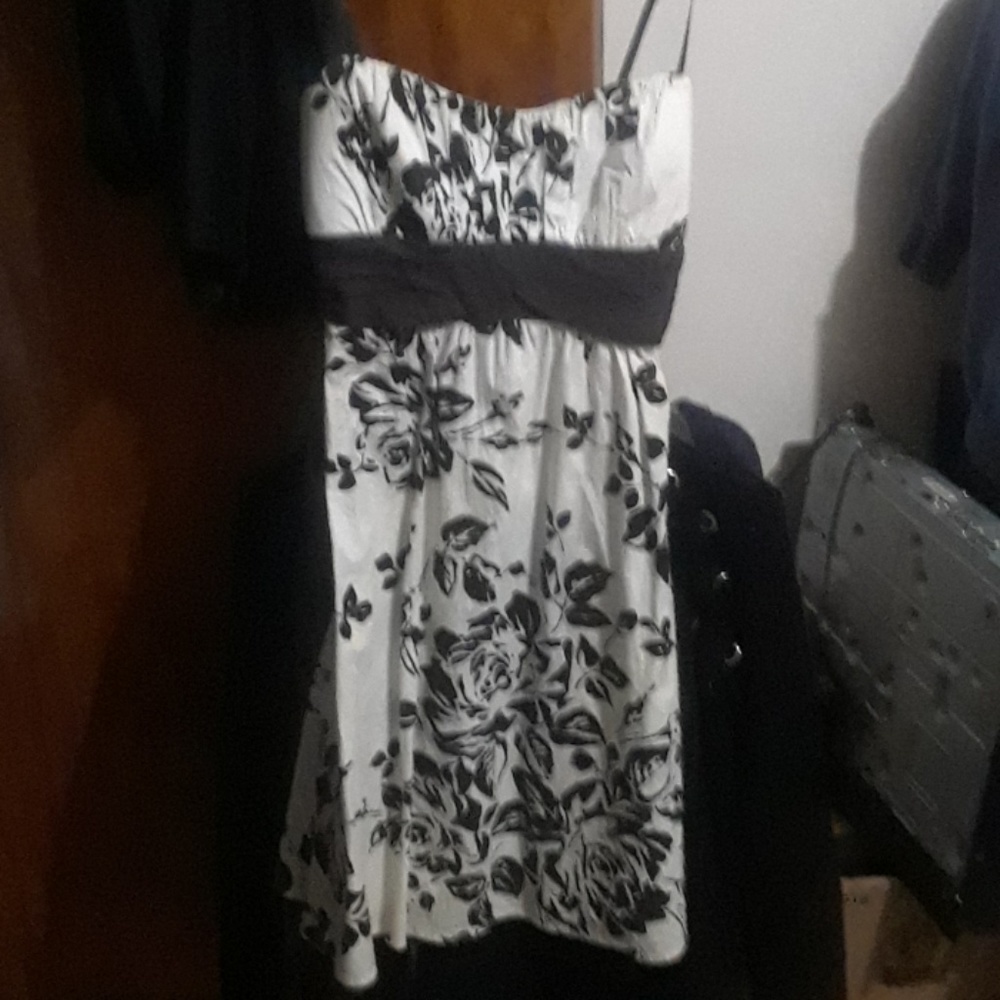 Ruby Rox Summer Dress - Picture 1 of 3
